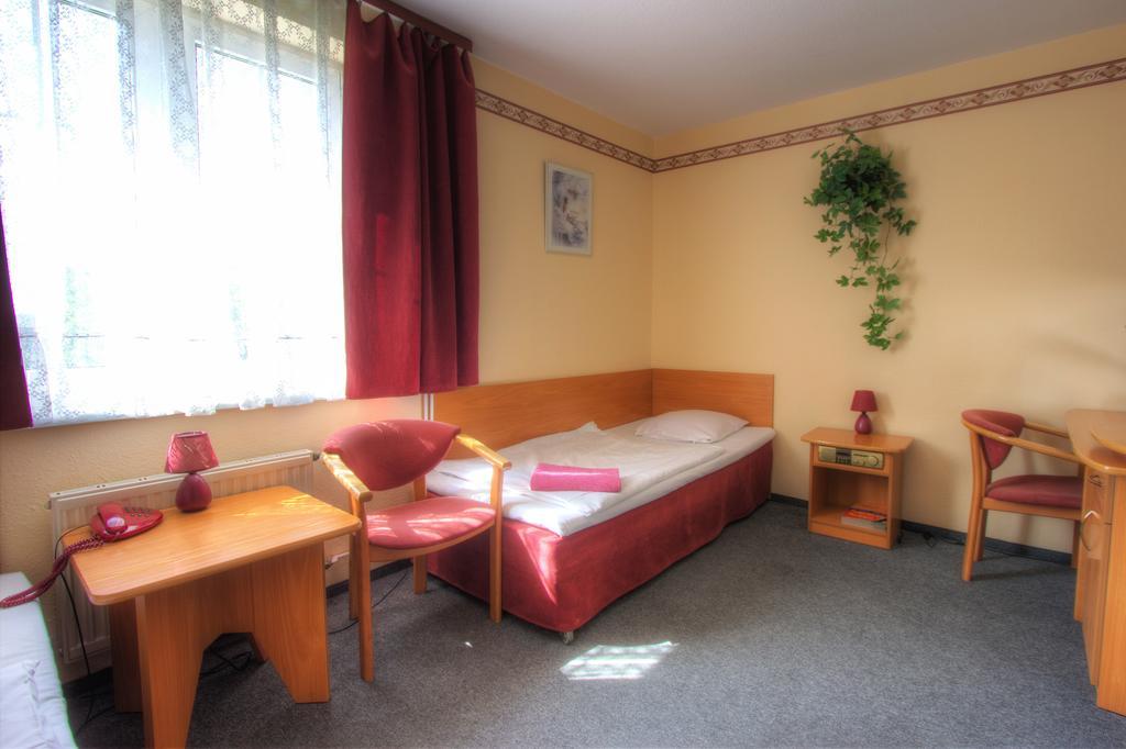 Hotel Margo Cedynia Bilik gambar